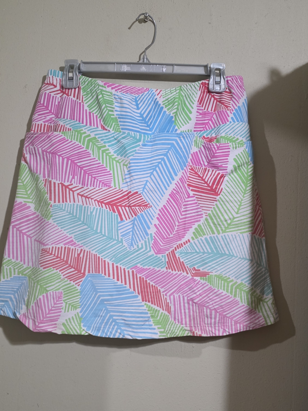 IBKUL Multicolor Tropical Leaf Mini Skirt - Pink, Blue, Green, Coral Used Size M
